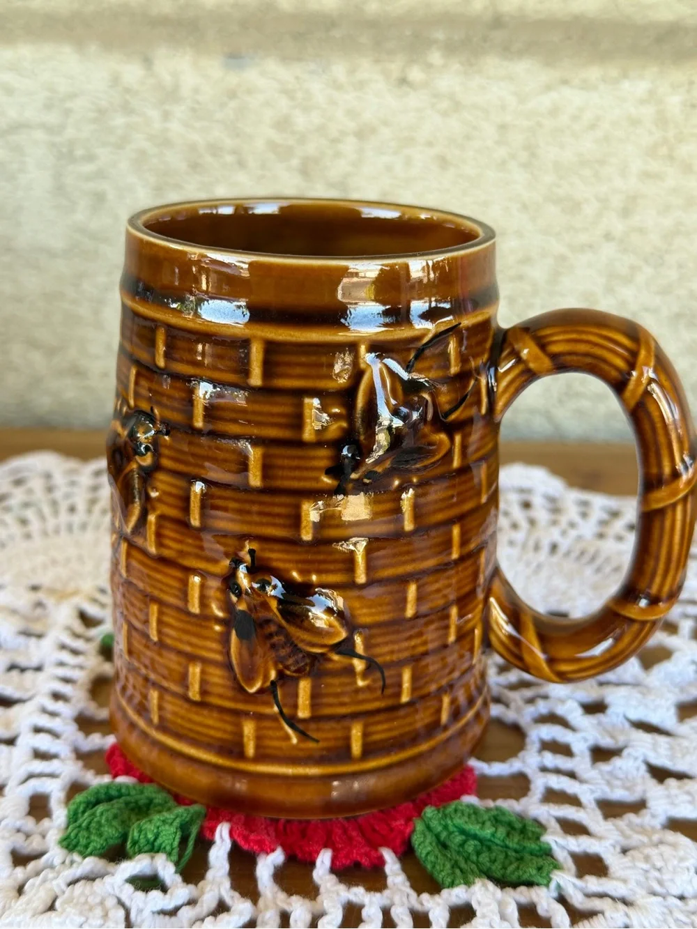 Brown Ceramic Bee Relief Mug - Home Dining